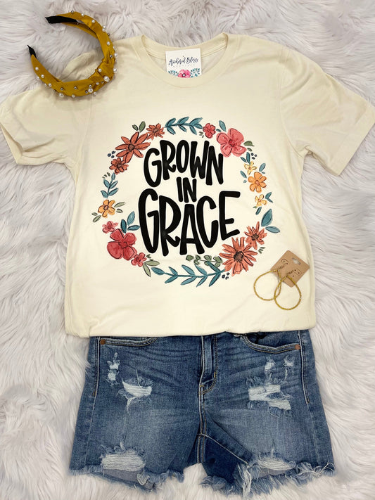 Grown in Grace Graphic Tee
